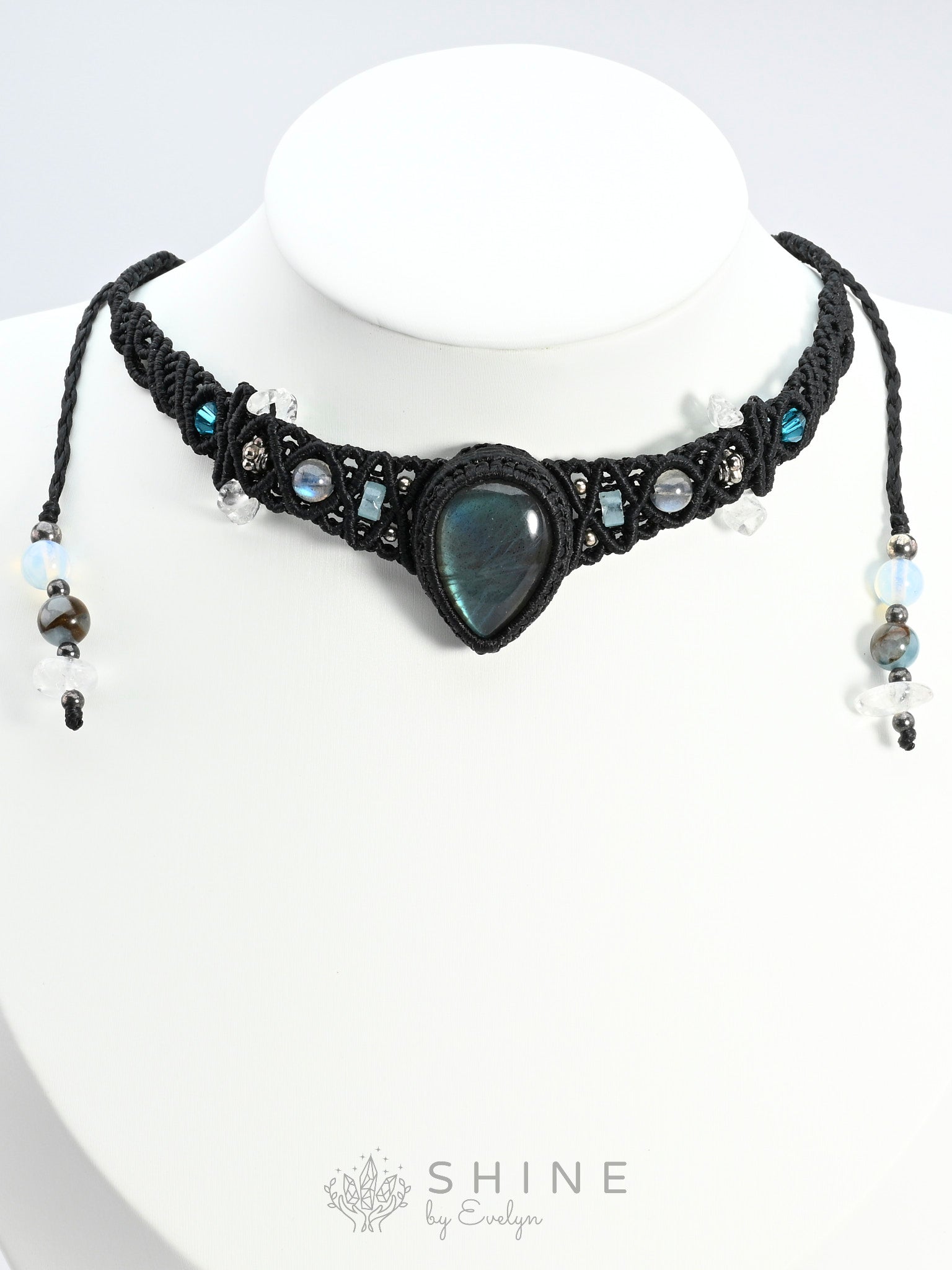 Labradorite Macrame Choker Necklace - Shine by Evelyn - C1545