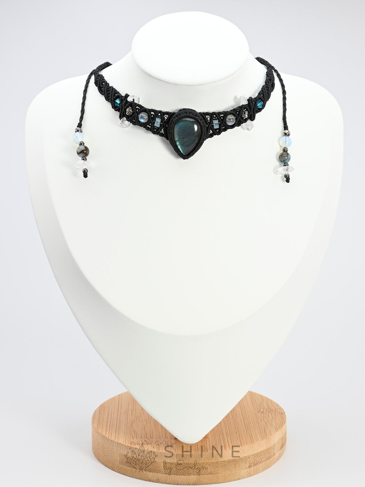 Labradorite Macrame Choker Necklace - Shine by Evelyn - C1545