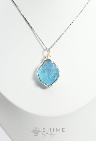 Raw Aquamarine Crystal Pendant Necklace - Shine by Evelyn - C0981