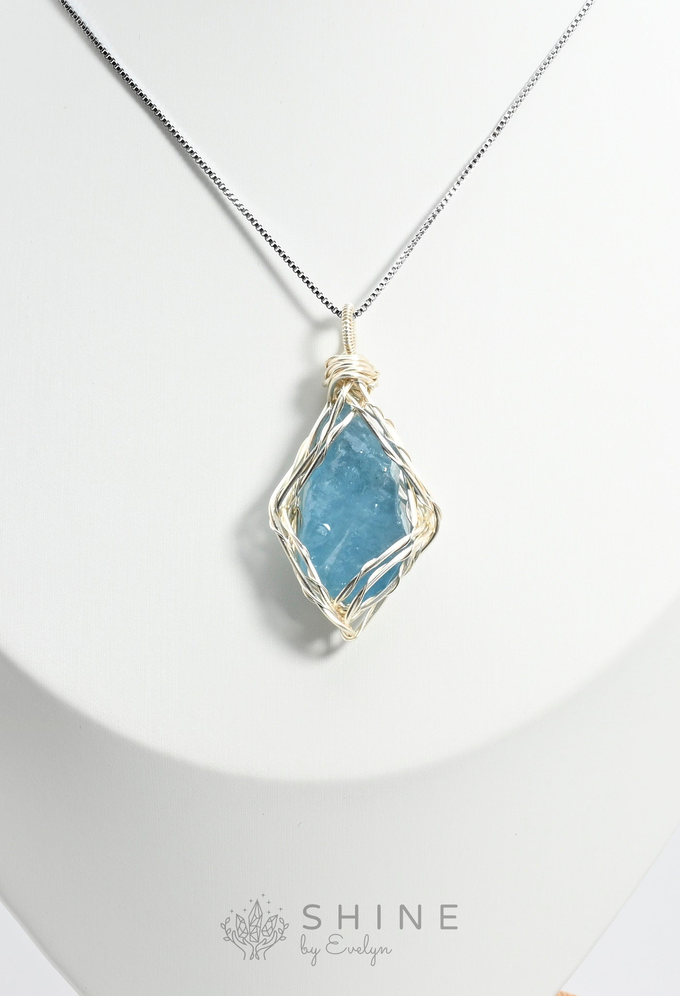 Raw Aquamarine Crystal Pendant Necklace - Shine by Evelyn - C0972